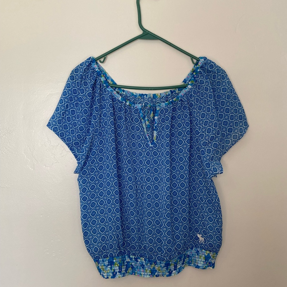 🌸Abercrombie & Fitch Patterned and Floral Blouse